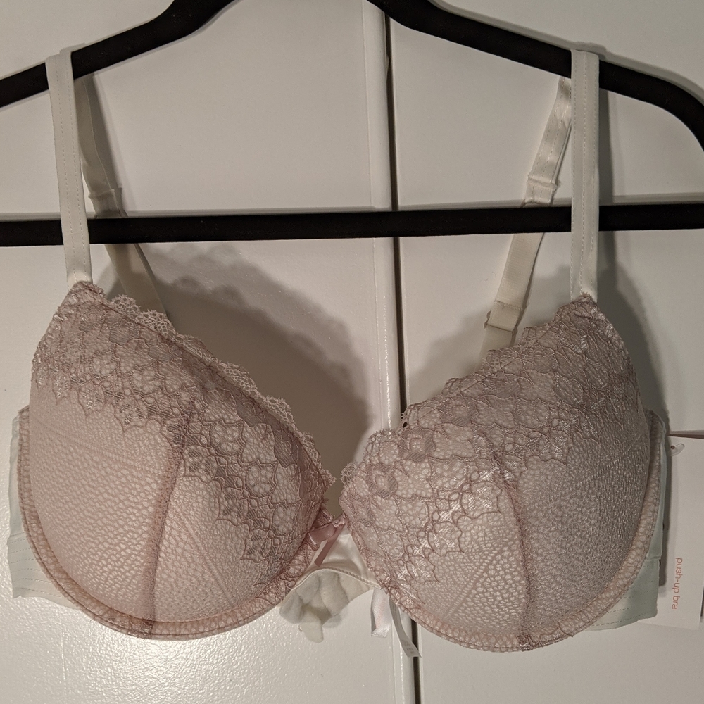 Push up bra